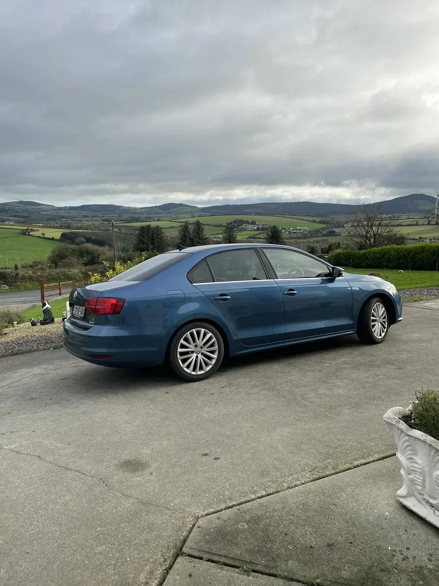 Volkswagen jetta for sale - Image 3