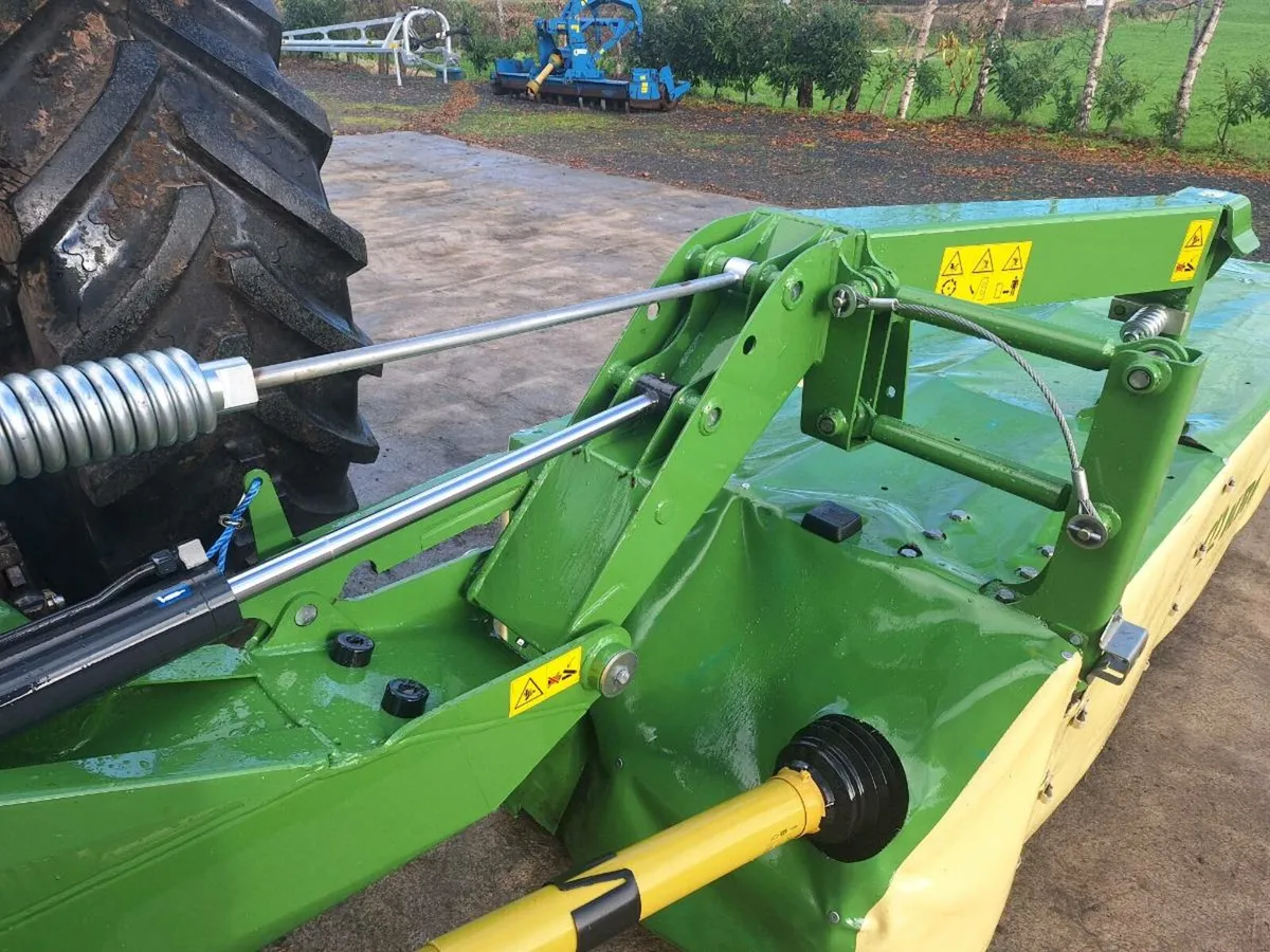 Krone EasyCut 280 Mower - Image 2