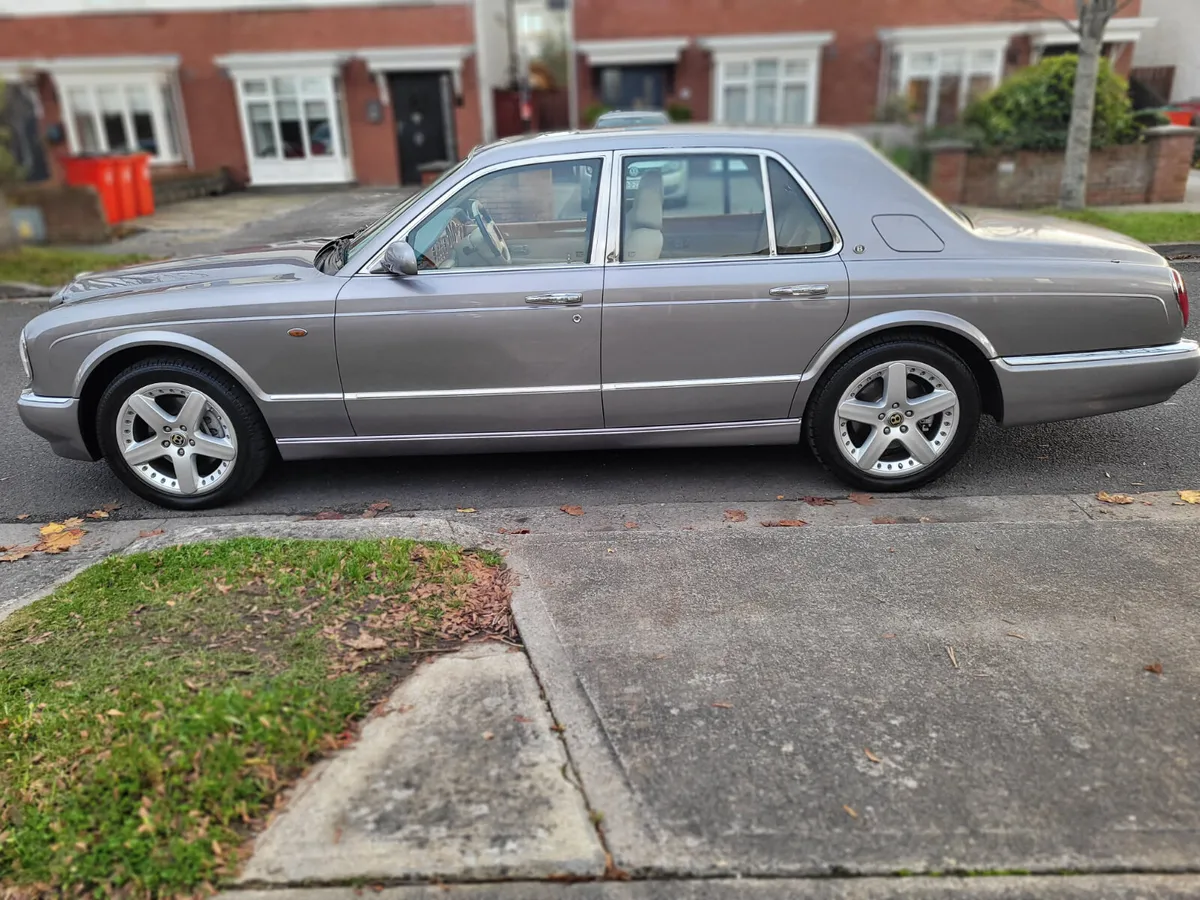 Bentley Arnage - Image 4