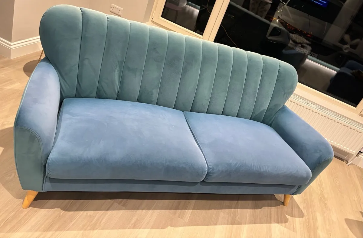 Sofa - Image 3