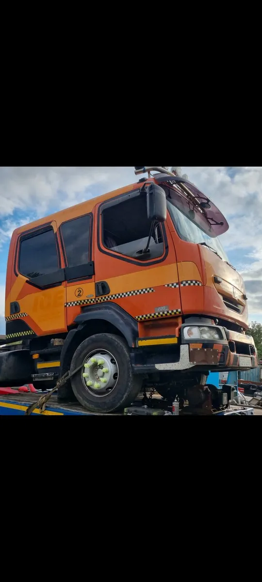 Renault Midlum - Image 1