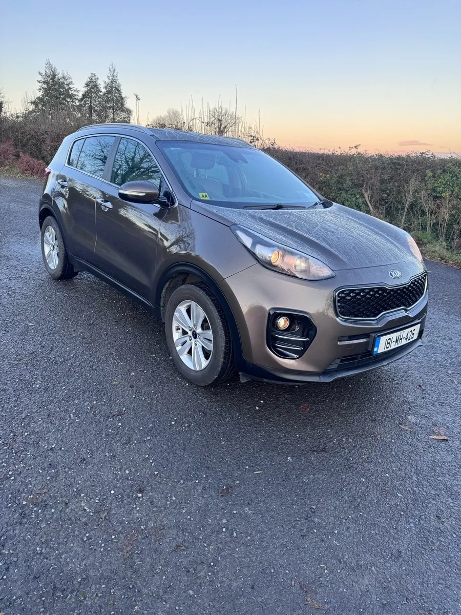 Kia Sportage TOP SPEC . Mint condition. - Image 1