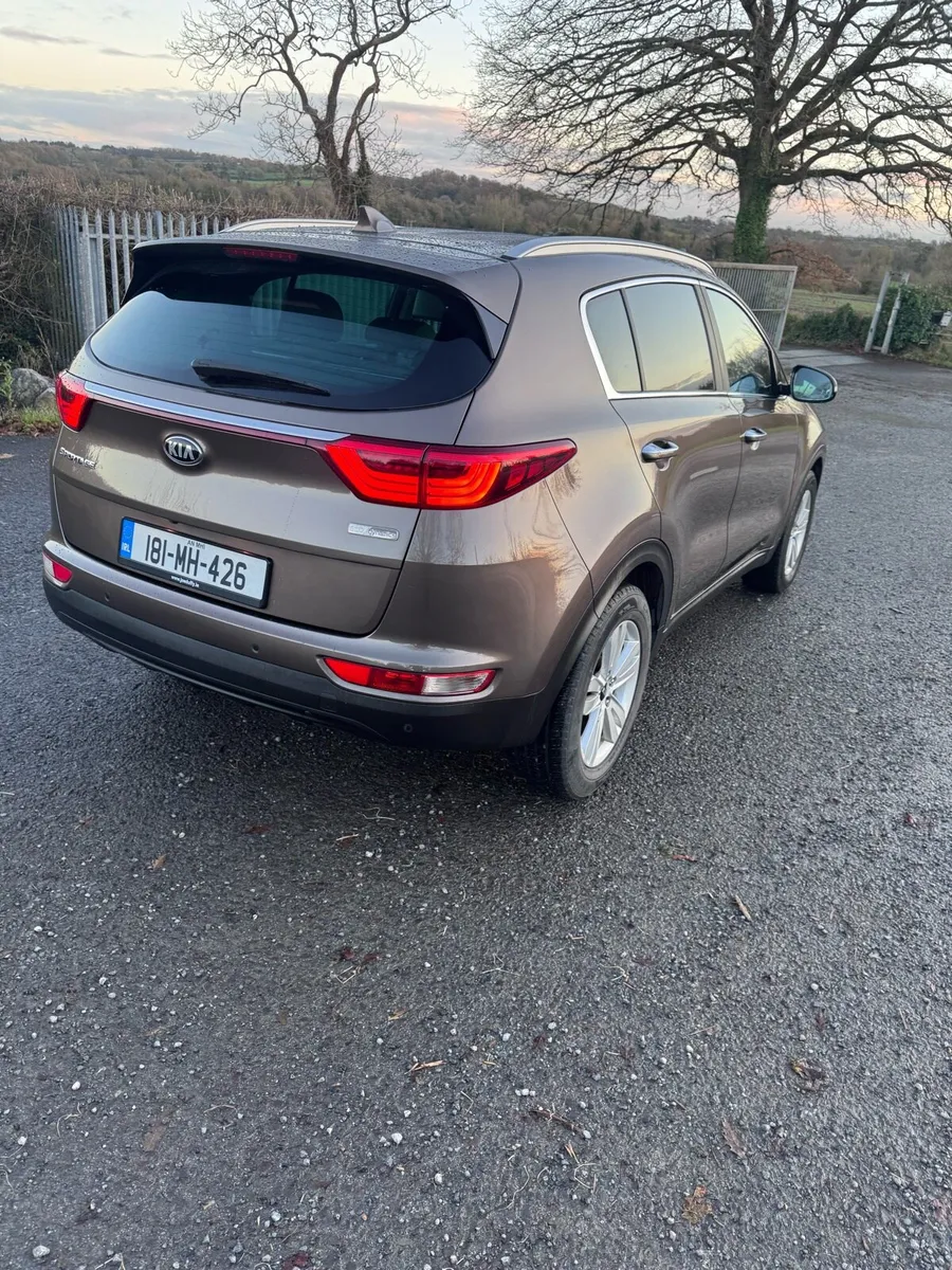 Kia Sportage TOP SPEC . Mint condition. - Image 4