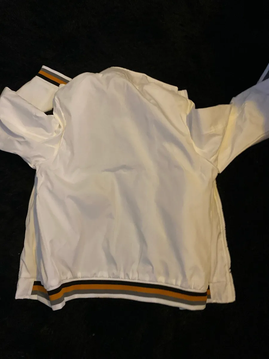 Jacket - Image 4