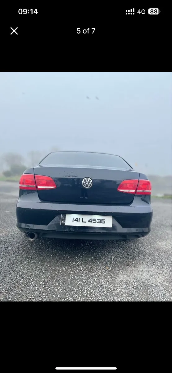 Volkswagen Passat 2014 - Image 2