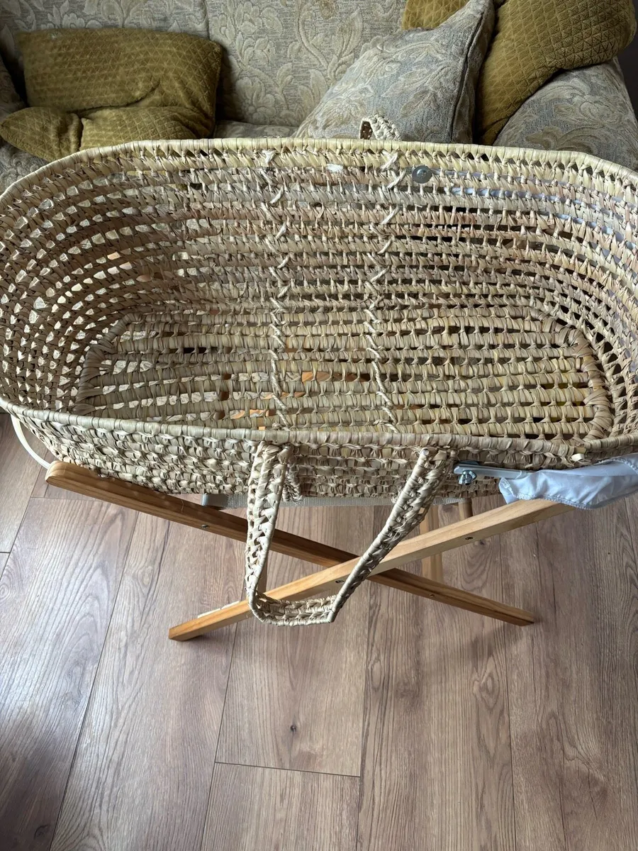 Clare de lune bassinet - Image 2