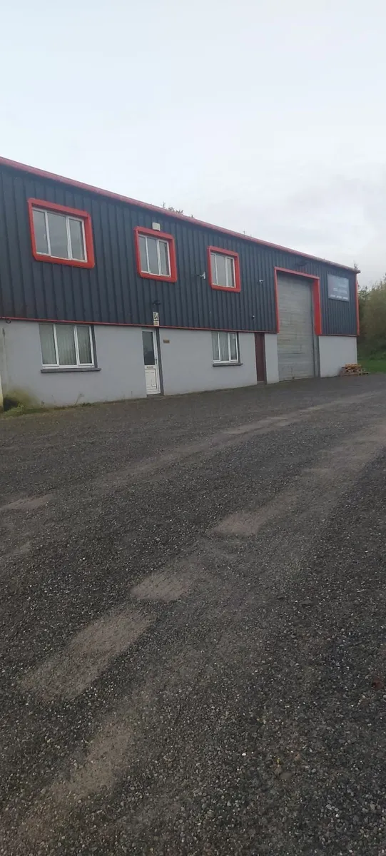 Workshop / Office for Sale or Rent - Image 1