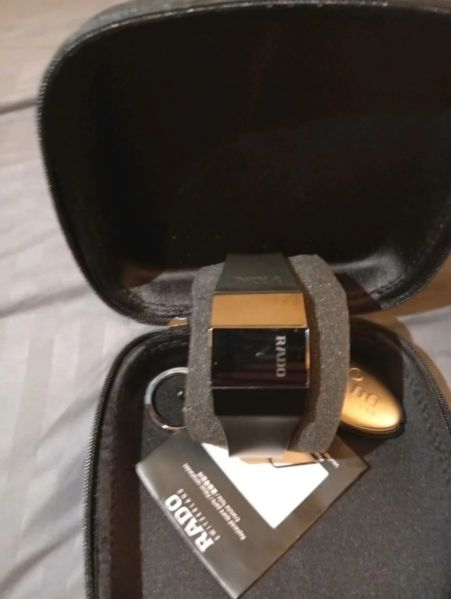 Mens Rado watch - Image 1