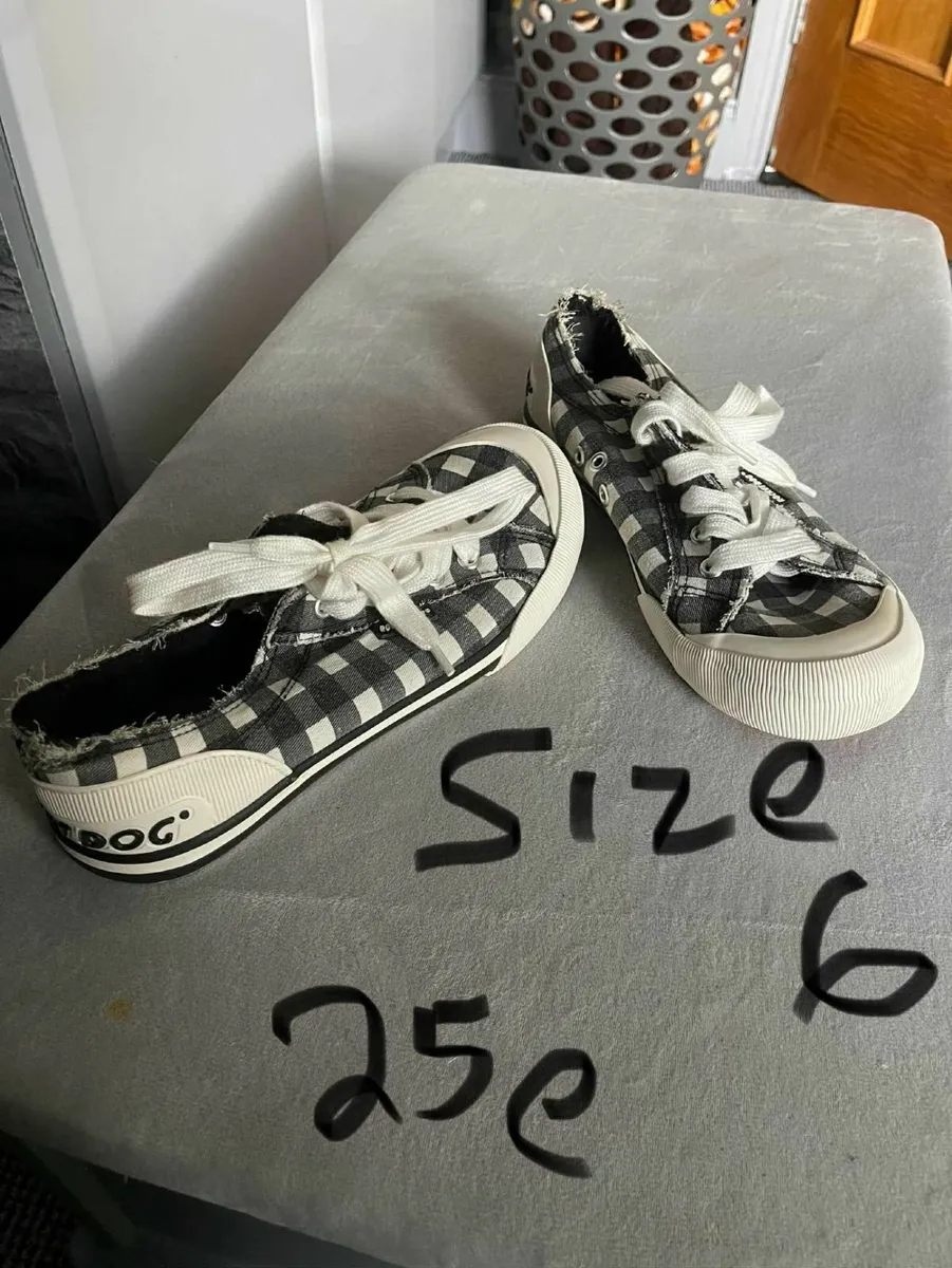 ladies shoes - Image 4