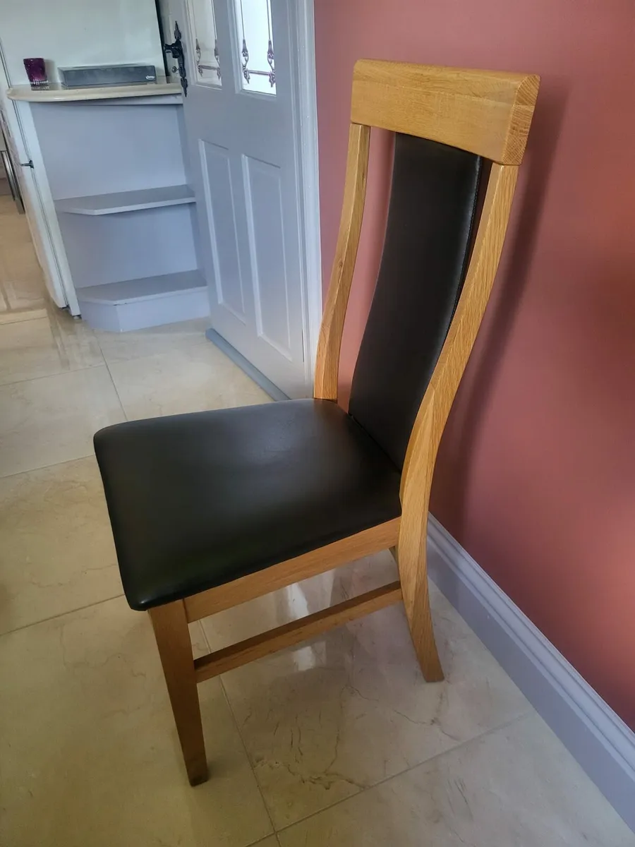 Kitchen table - Image 3