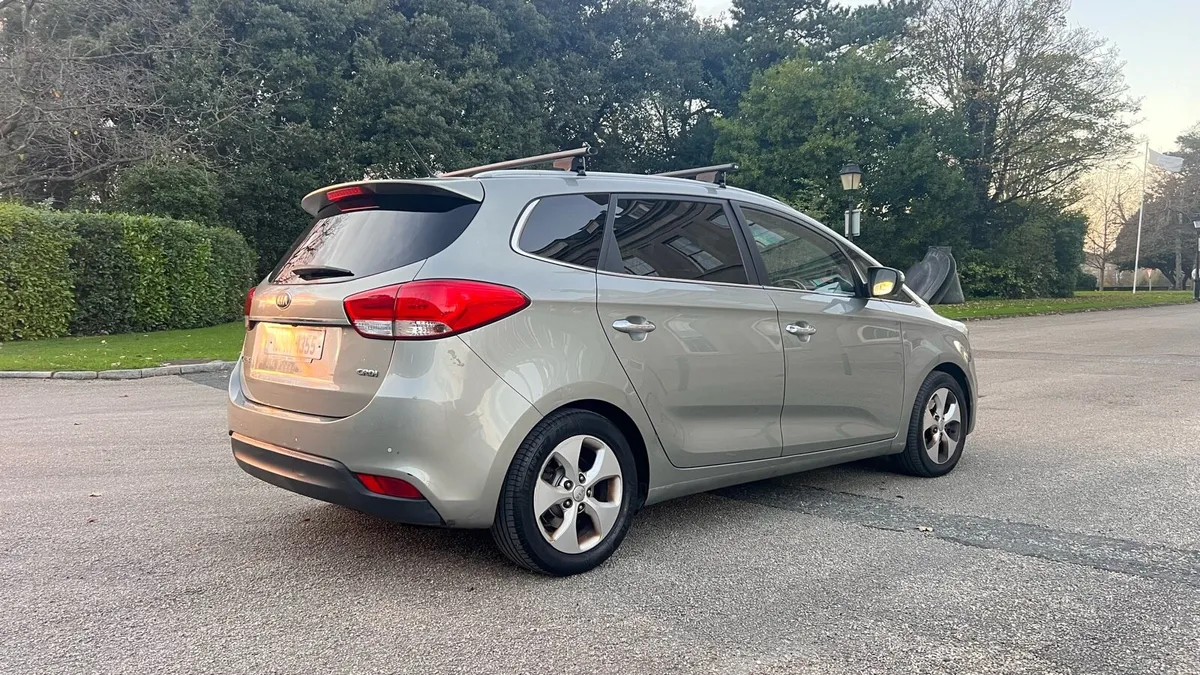 2013 Kia Carens EX 1.7 Diesel - 7 Seater - Image 2