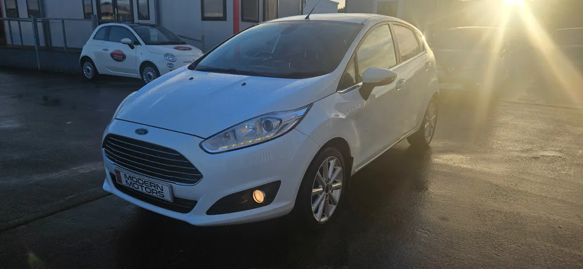 Ford Fiesta titanium 1.0 eco 5dr fully loaded - Image 3