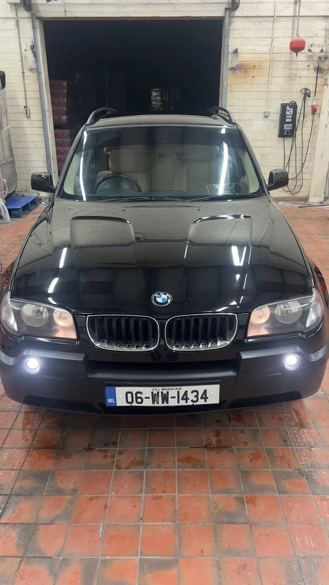 BMW X3 - Image 2
