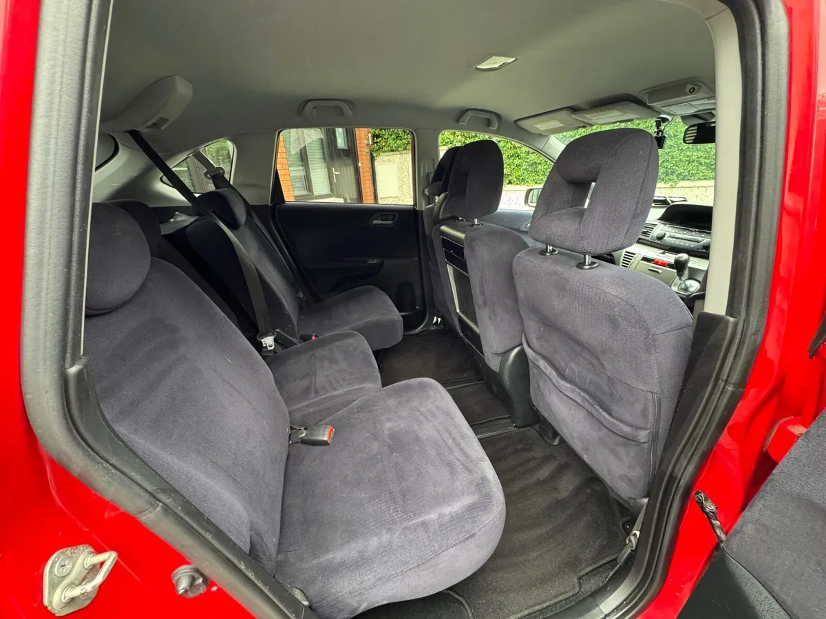 Honda FR-V 2009 - Image 3