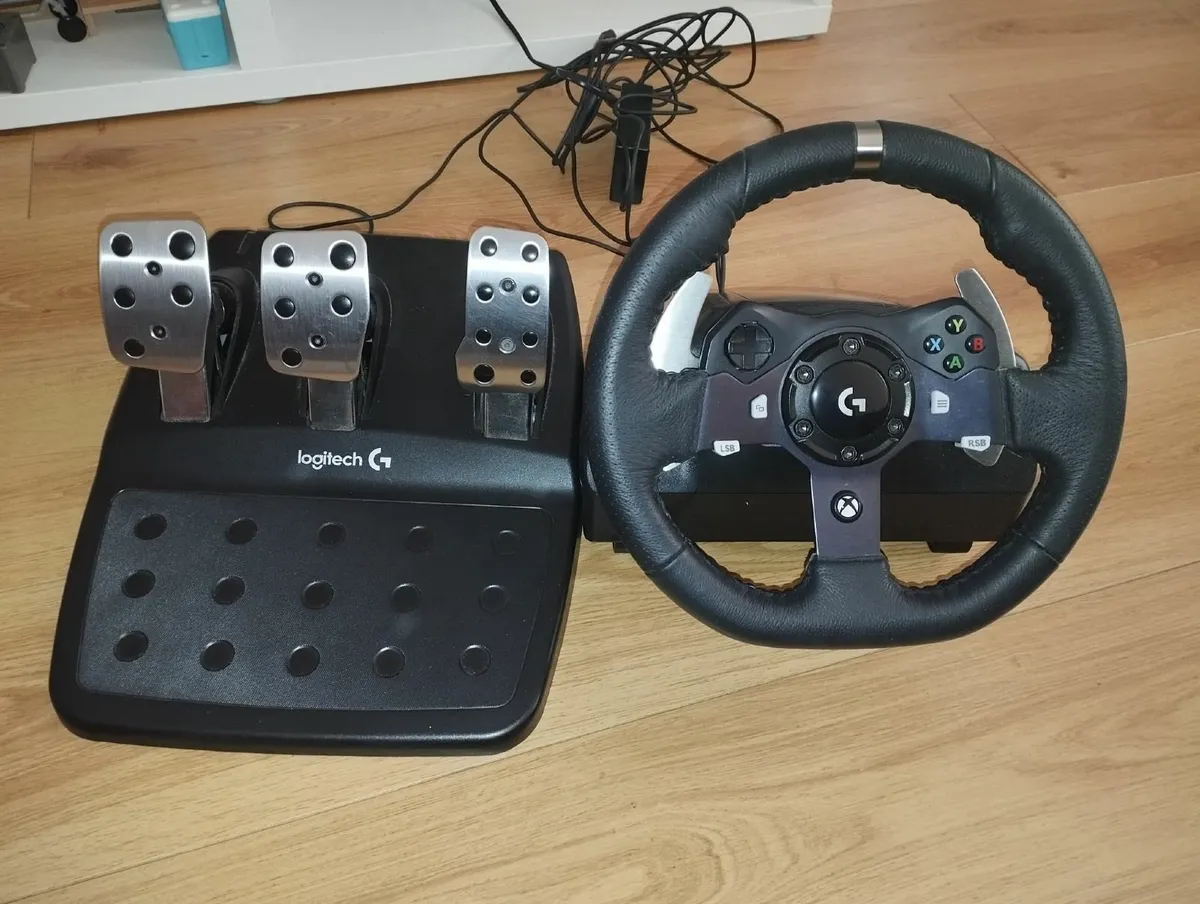 Logitech G920 Steering Wheel for XBox - Image 3
