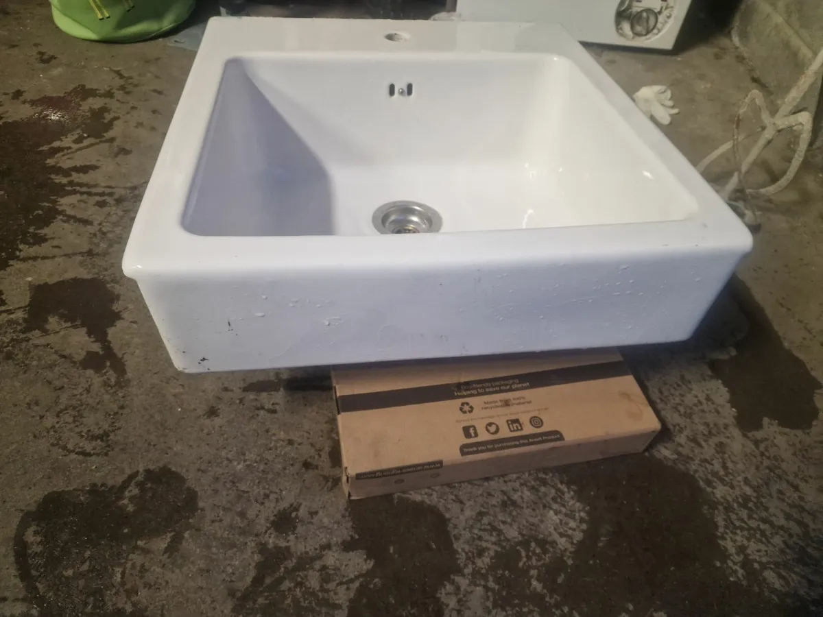 Belfast sink - Image 1