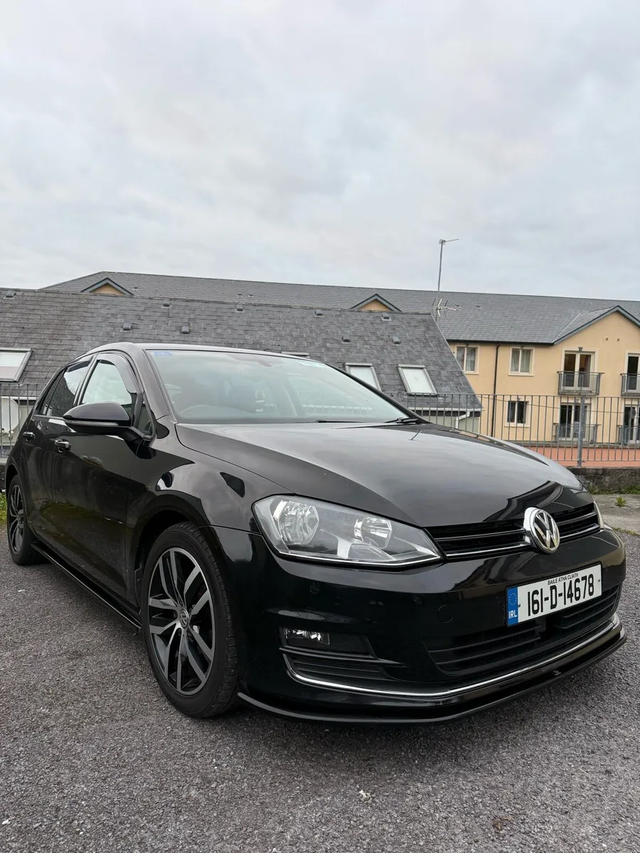 Volkswagen Golf Highline 1.6 TDI - Image 1