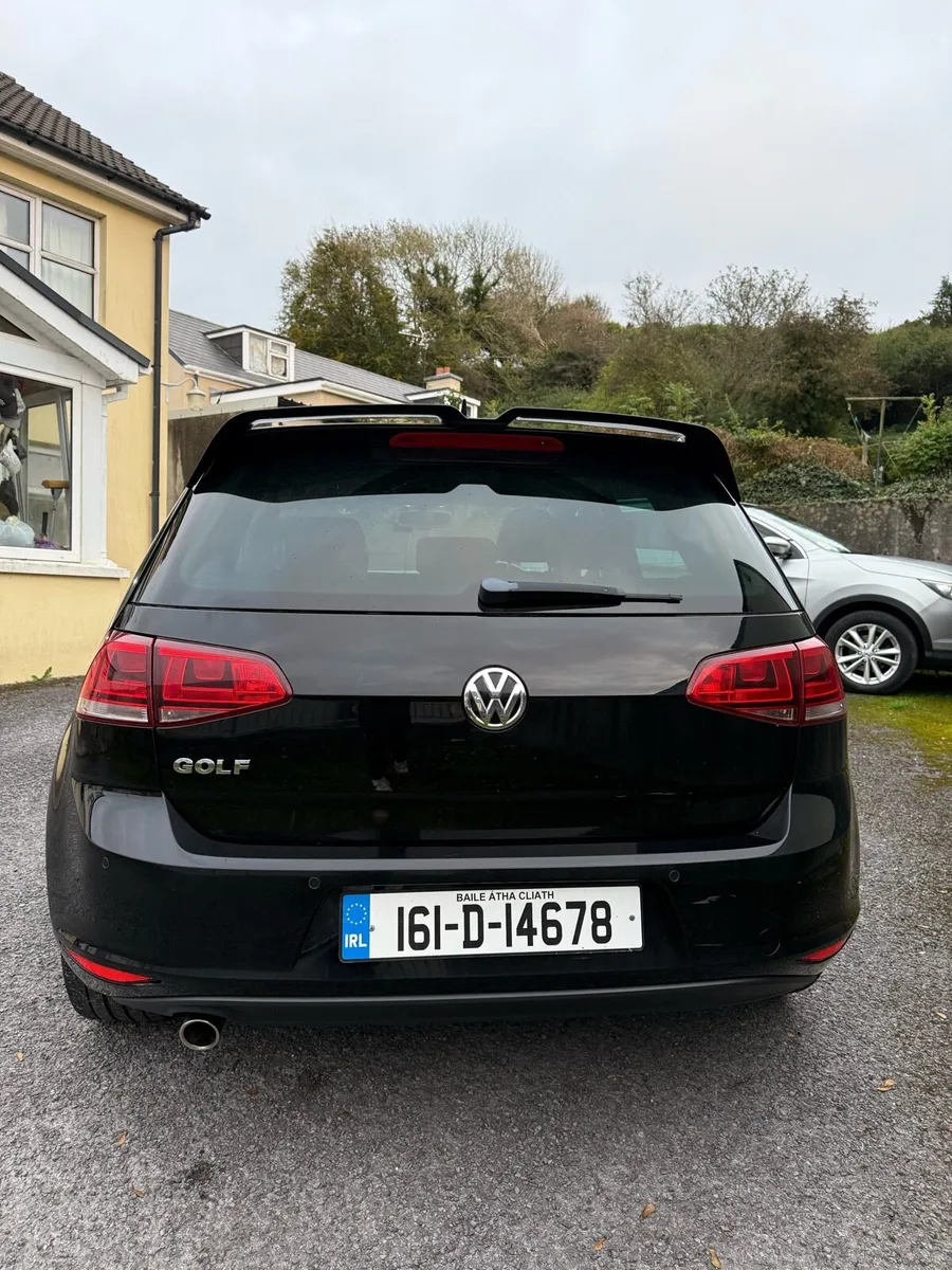 Volkswagen Golf Highline 1.6 TDI - Image 4