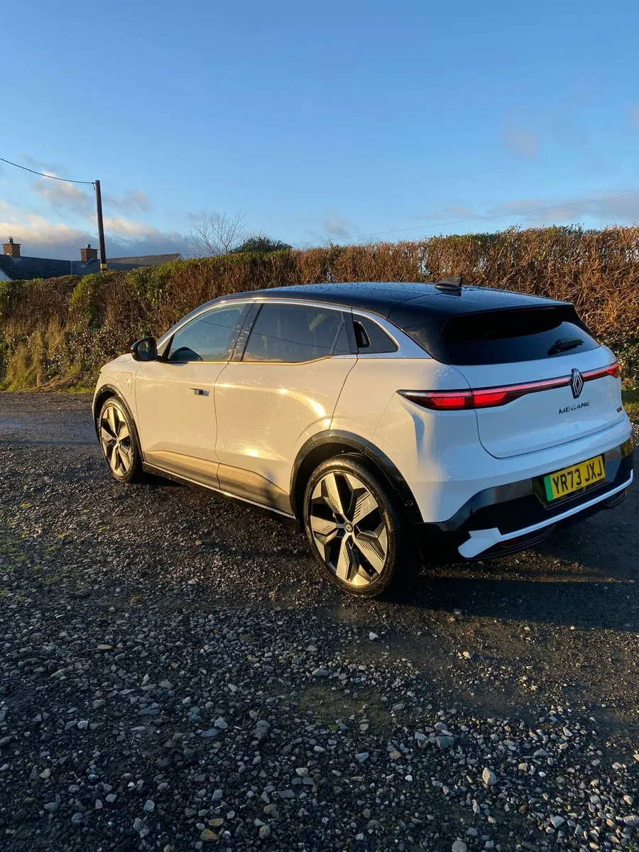 Renault Megane e tech (optimal charge) - Image 4