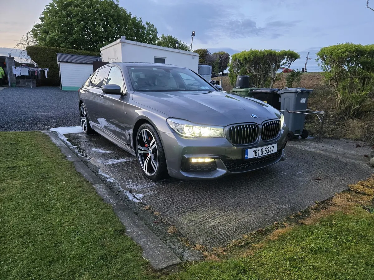 BMW 7 series - Image 2