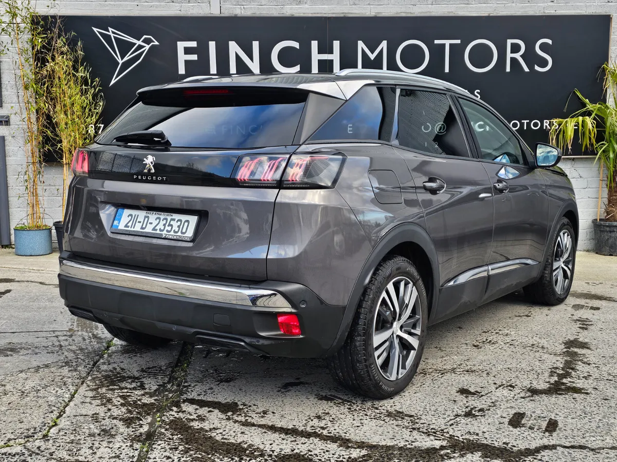 PEUGEOT 3008 PHEV 2 SEATER // BIG SPEC - Image 2