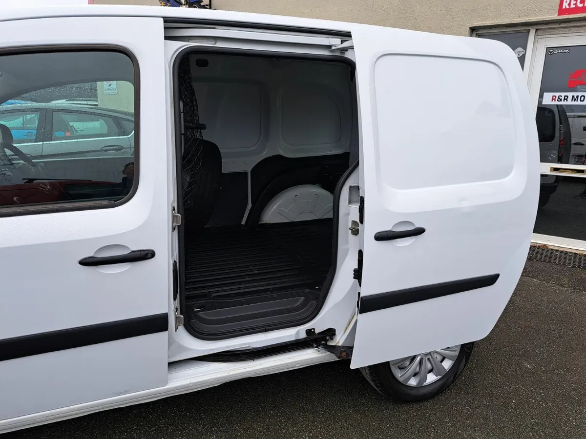 Renault Kangoo 191 1.5 Dct Very Clean Cvrt 05/2026 - Image 2