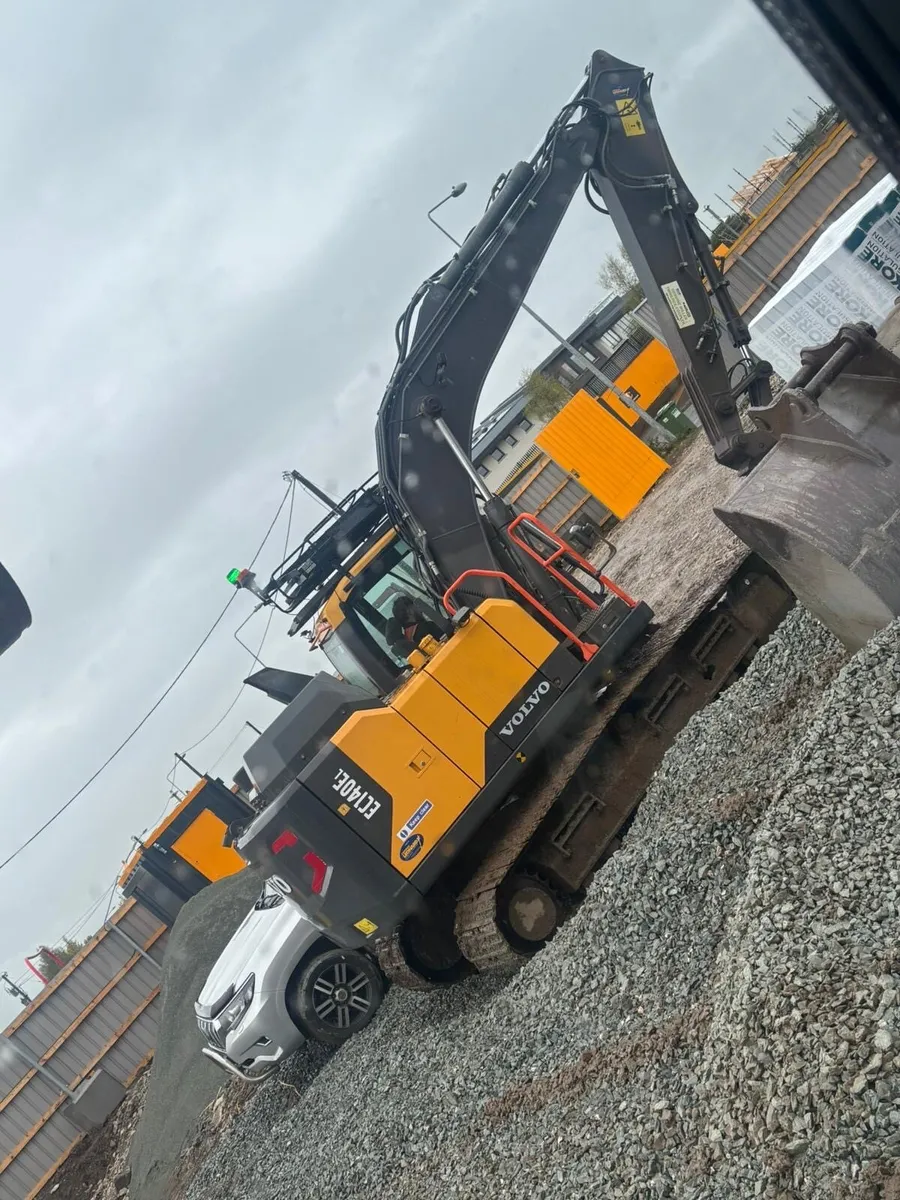 Volvo EC 140el - Image 2