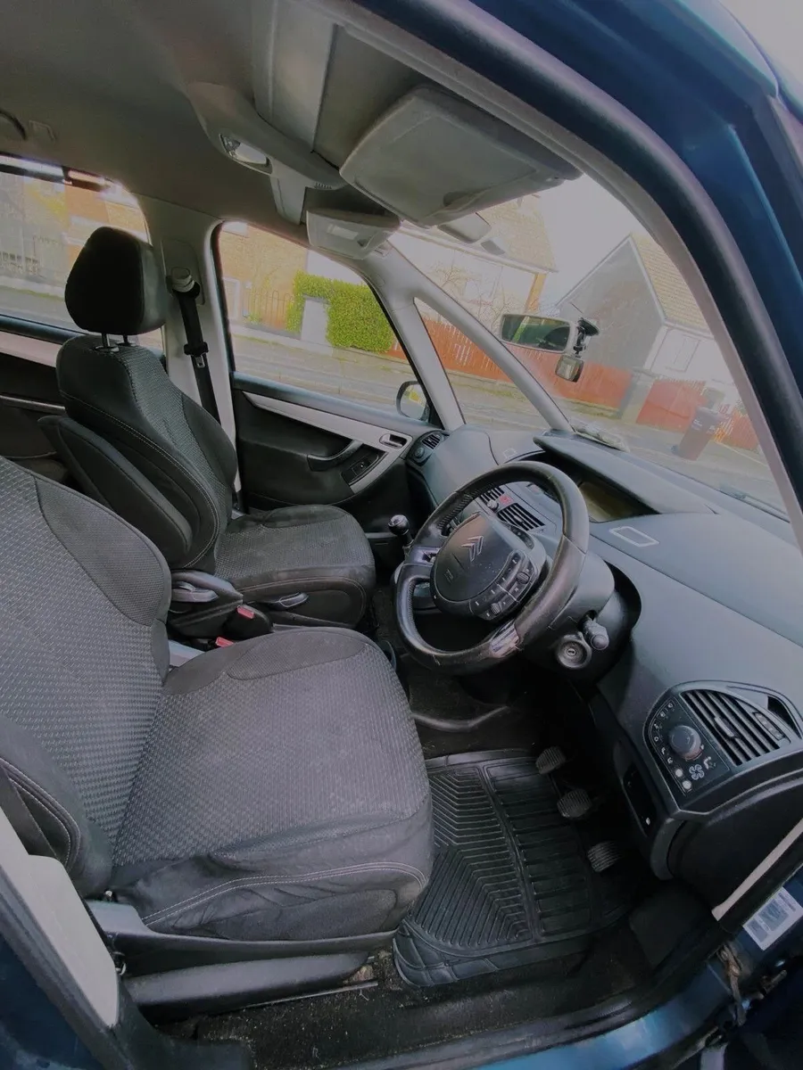 Citroen C4 2010 - Image 2