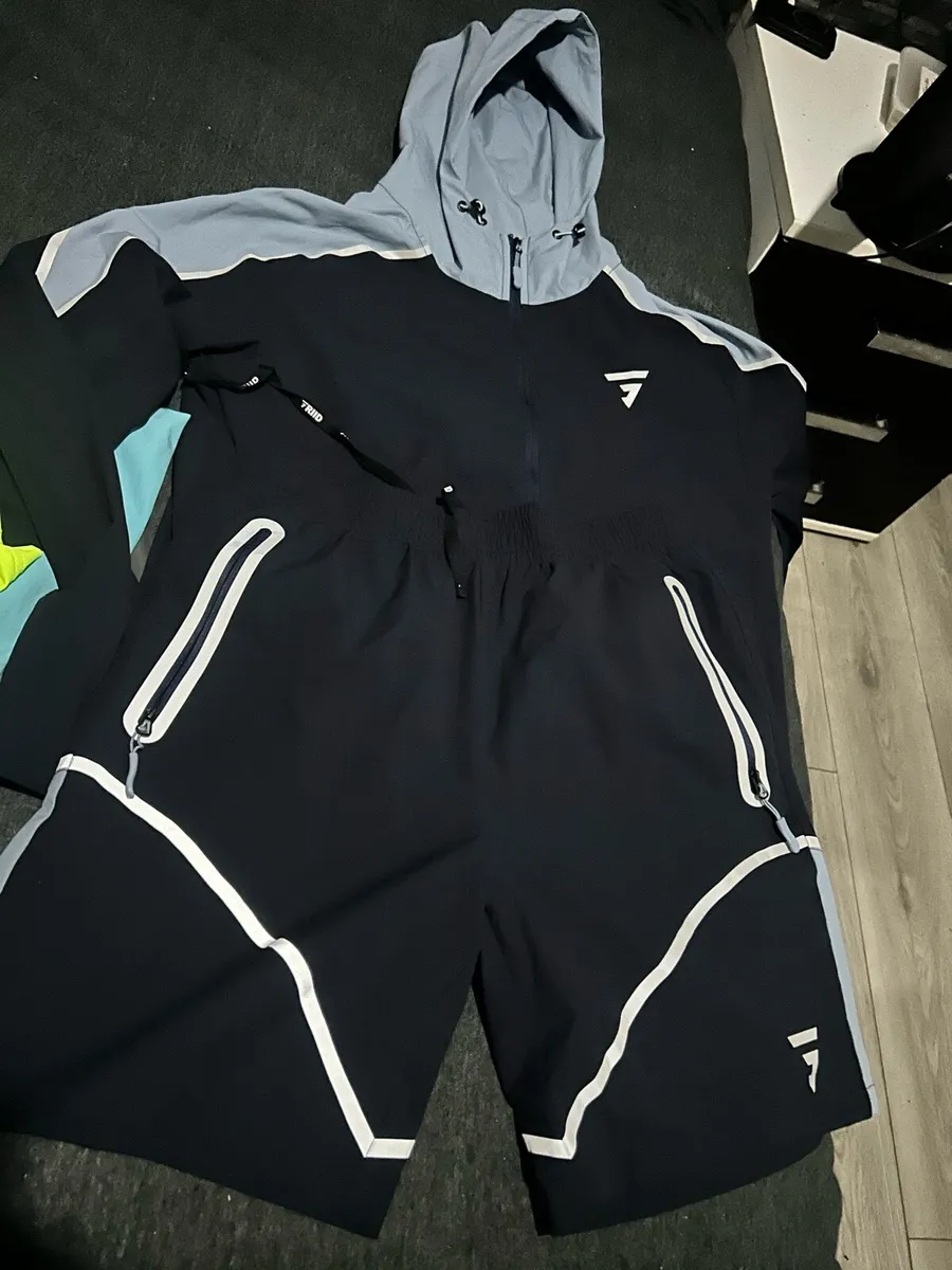 Men Clothes - Image 4