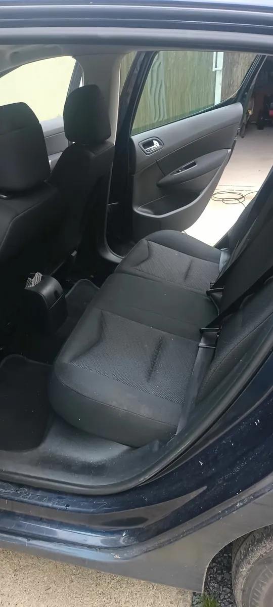 Peugeot 308 2009 - Image 3