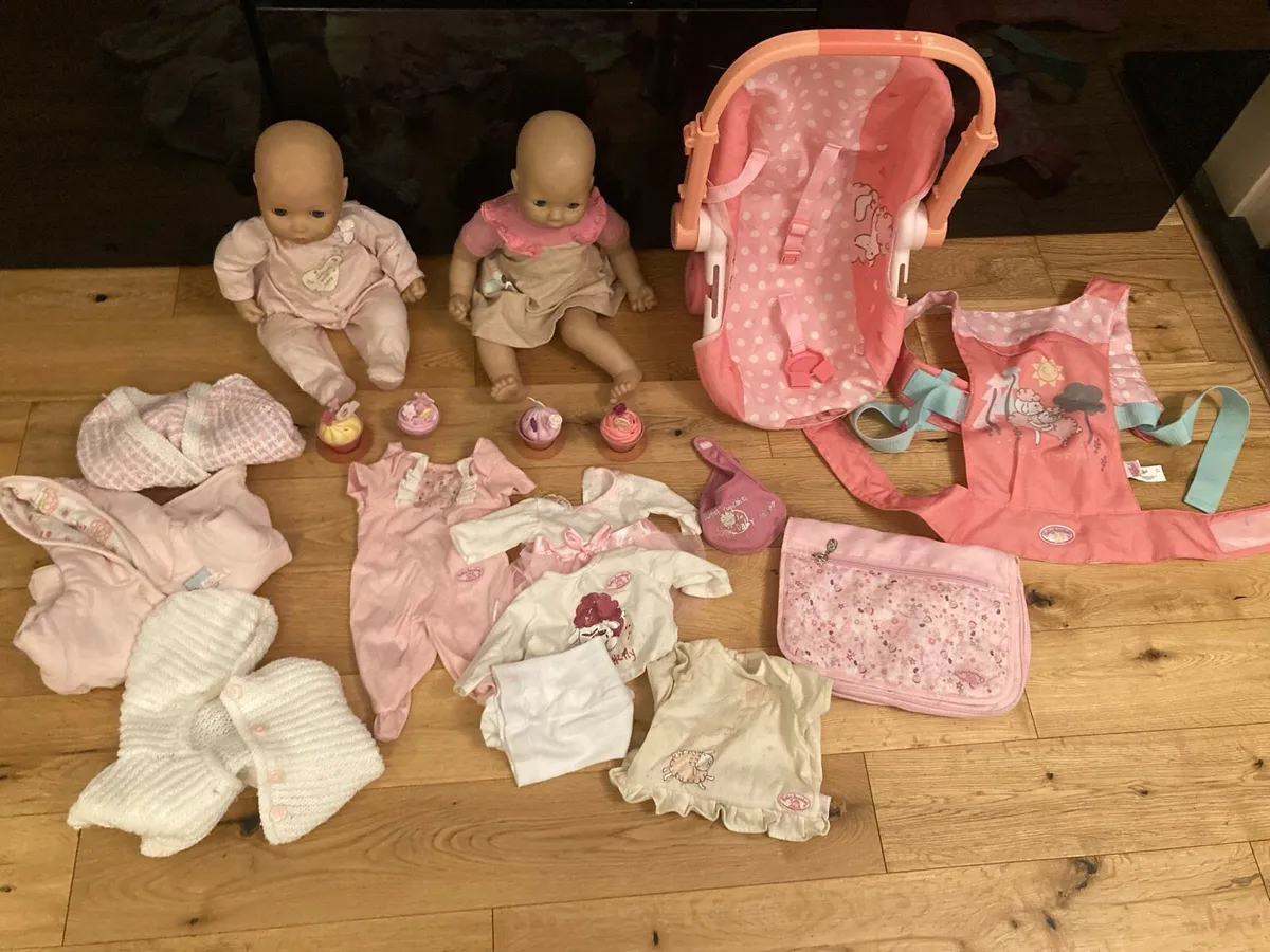 Baby Annabelle and accessories - Image 1