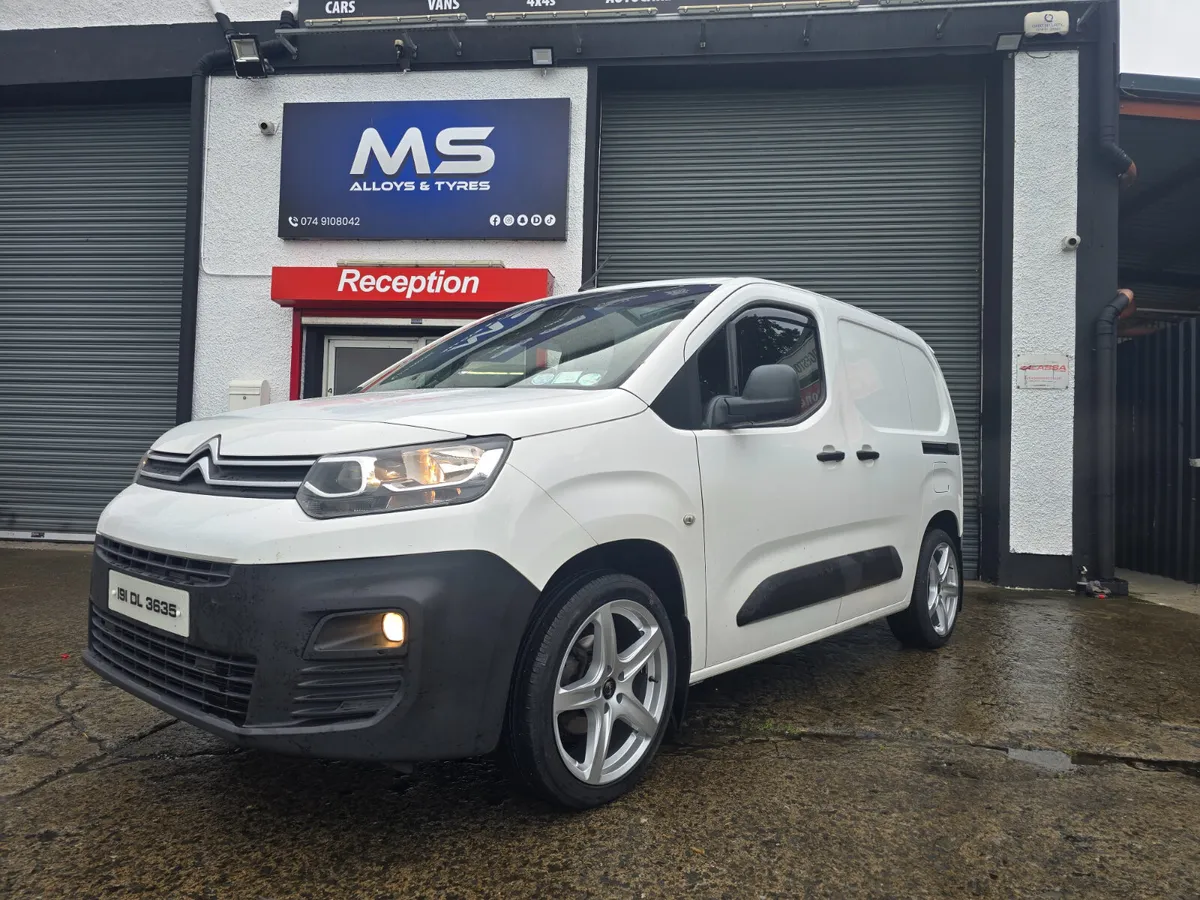 **Special** 18" Aurora AR418 Alloys - Image 3