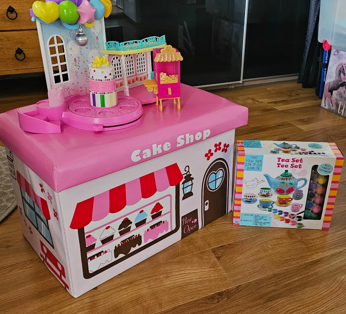 Selection of toys - Image 2