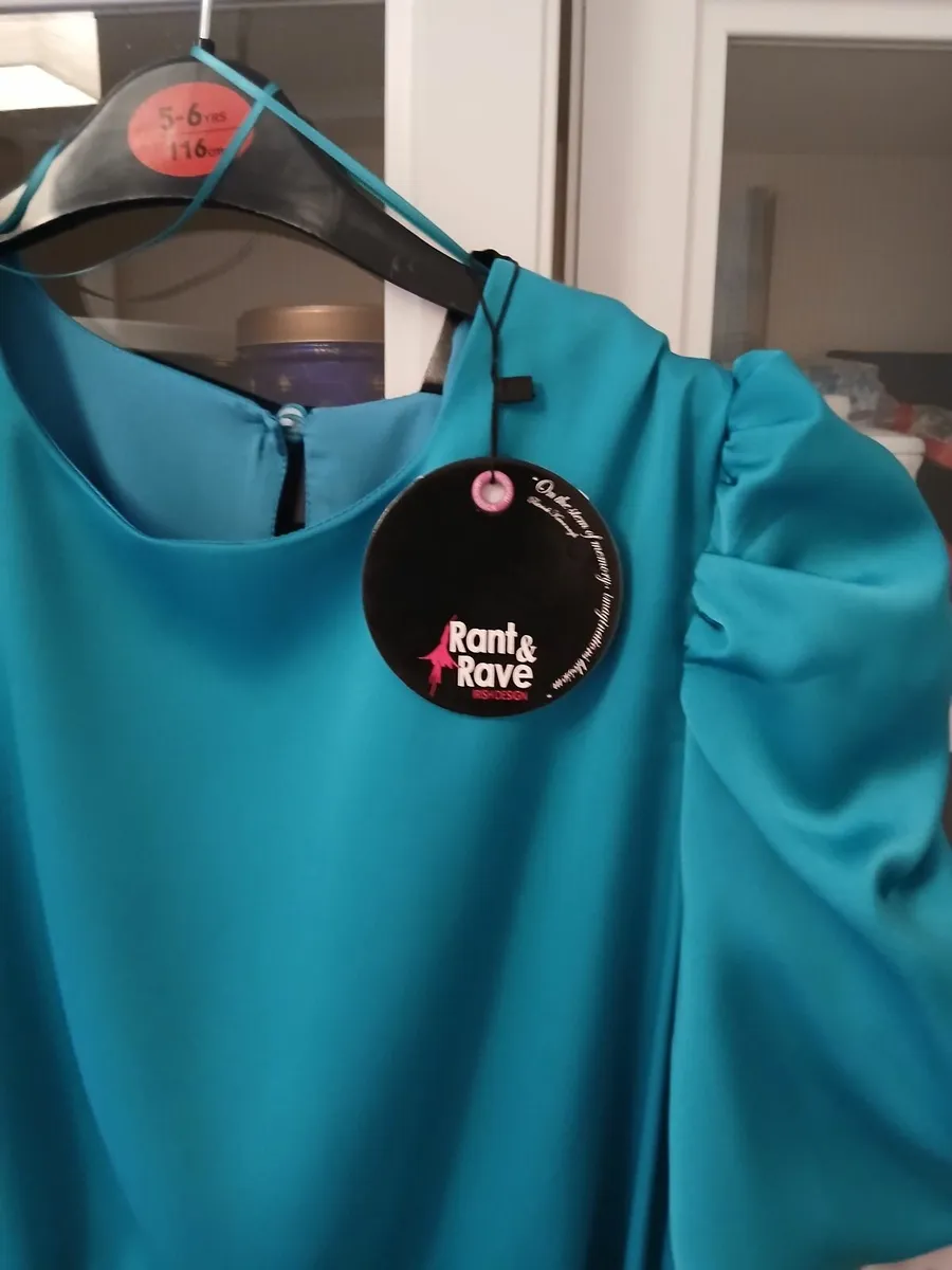 Beautiful Brand  New green dress! - Image 2