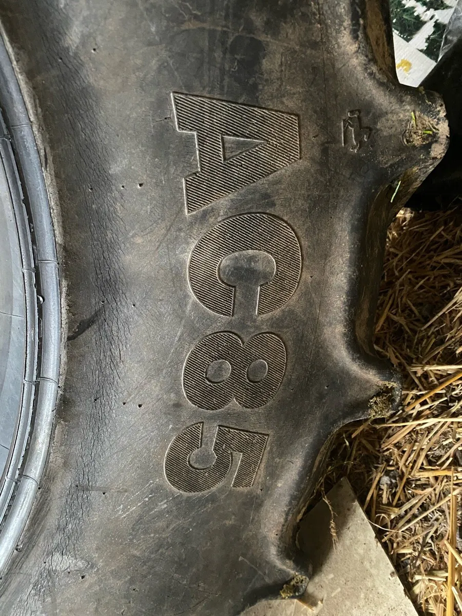 Tractor tyre - Image 2