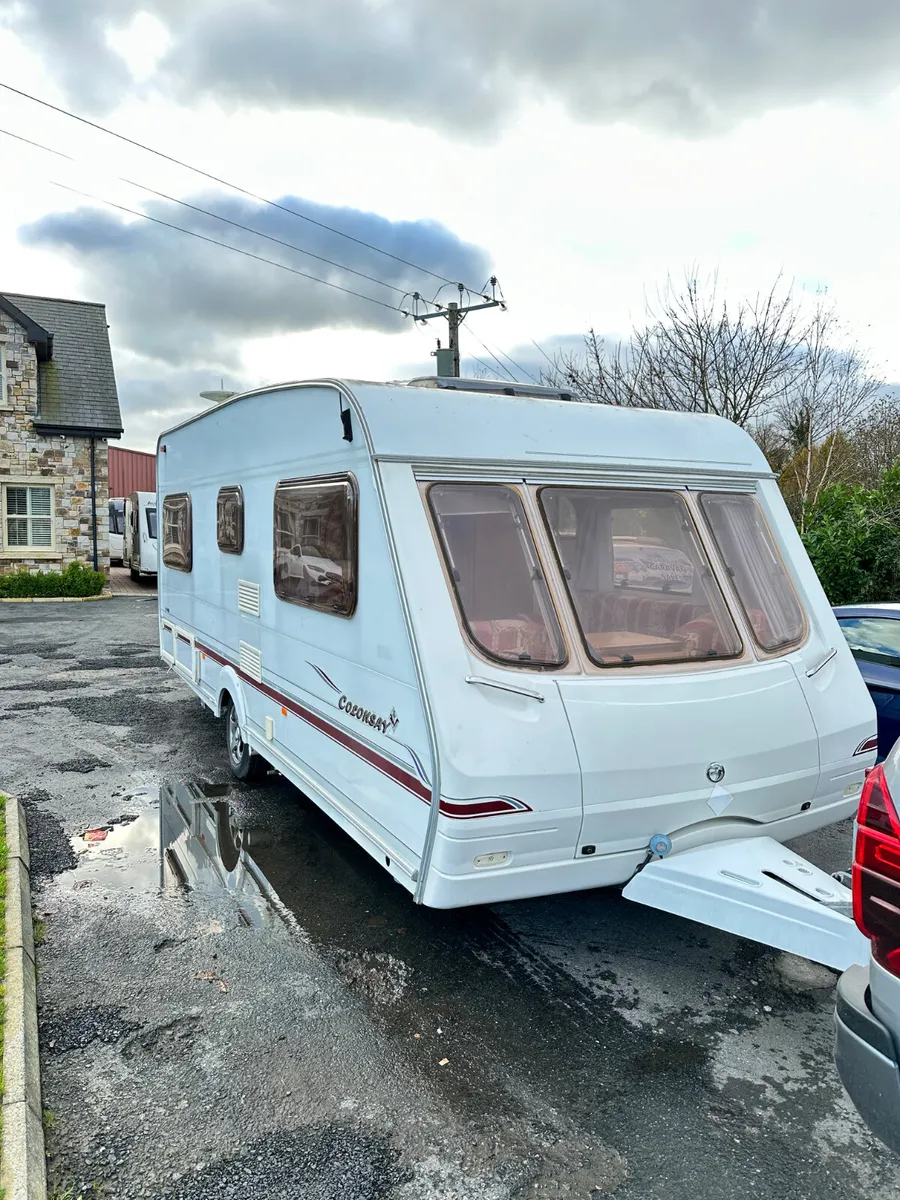 ✨SWIFT COLONSAY 4 BERTH FIXED BED✨ - Image 1