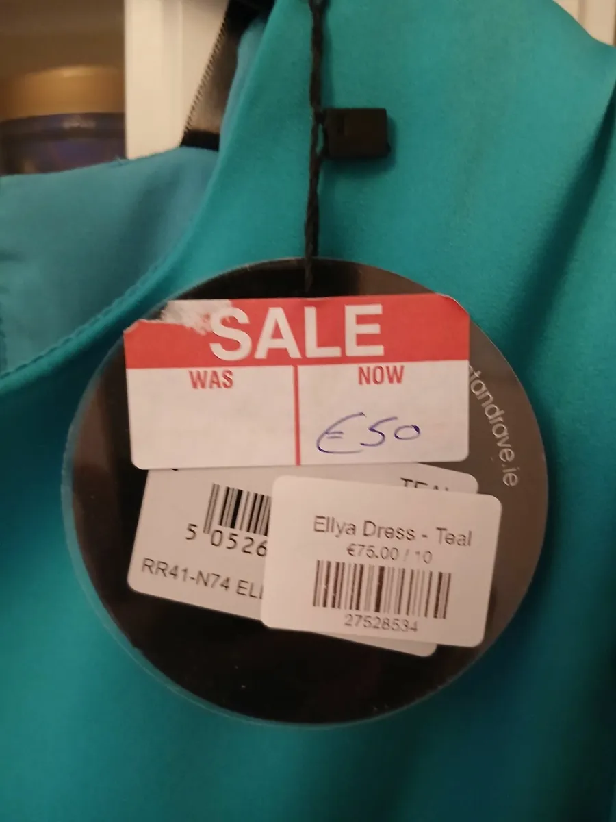 Beautiful Brand  New green dress! - Image 3