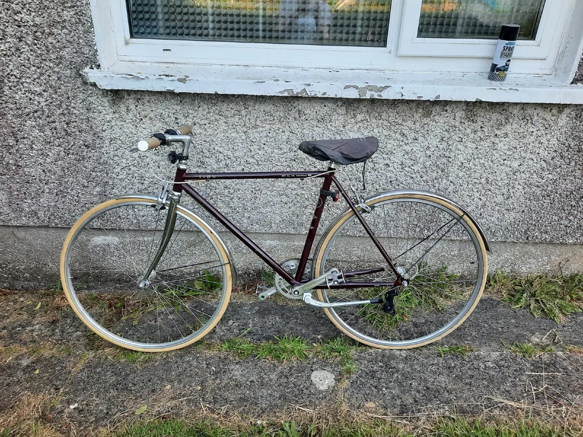 YIWU May 7 speed bicycle size S/M new - Image 1