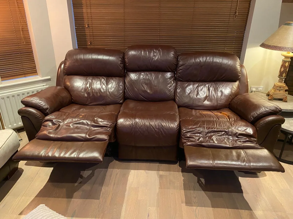 3 seater leather sofa - Image 1
