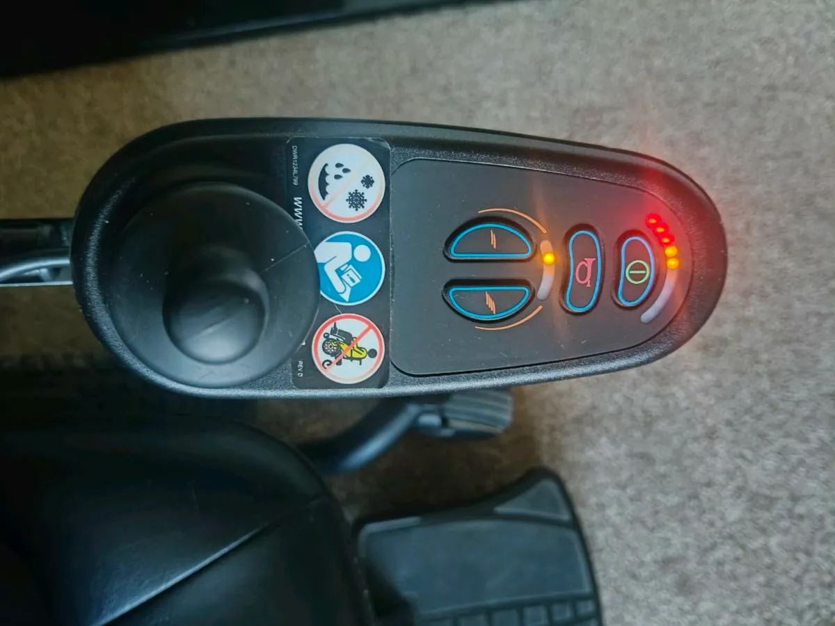 Mobility scooter chair - Image 2