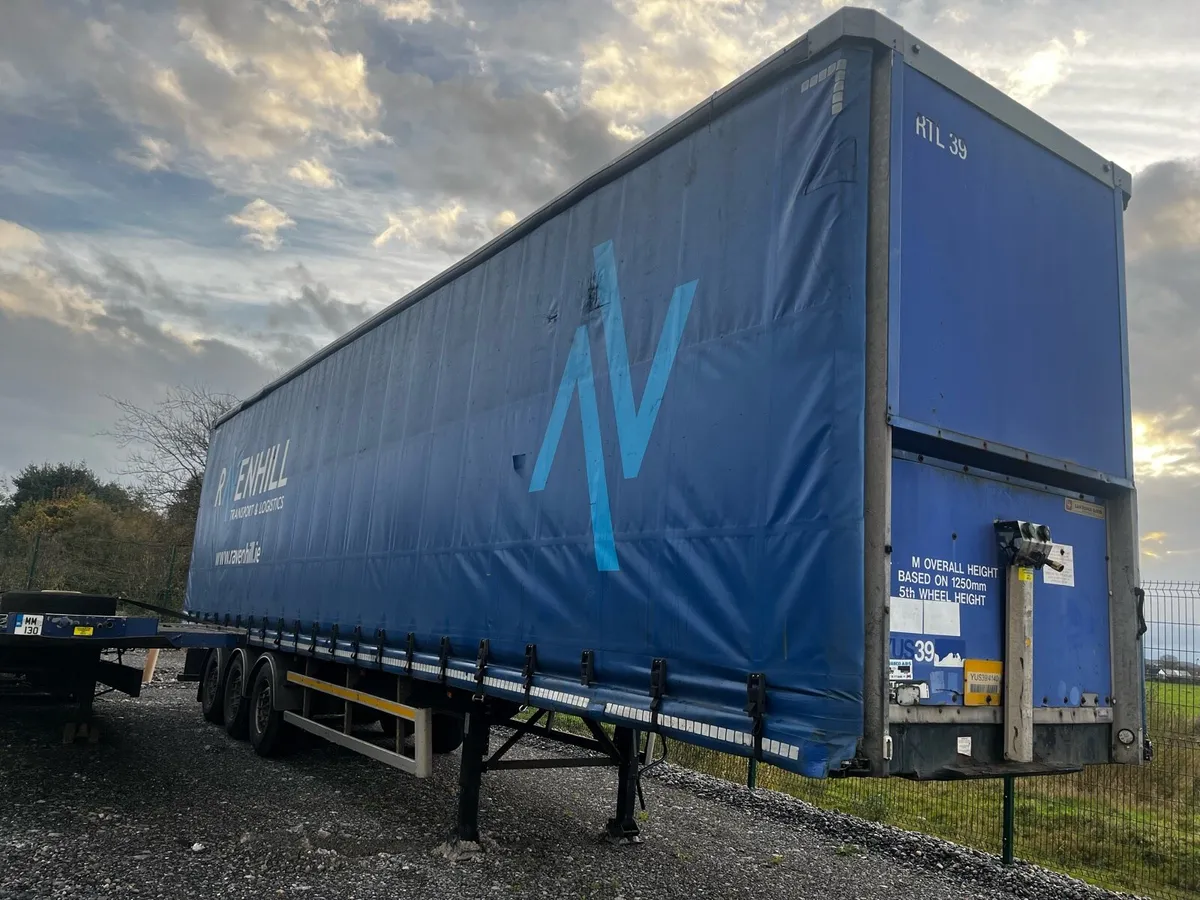 Laurence David curtainsider trailer - Image 1