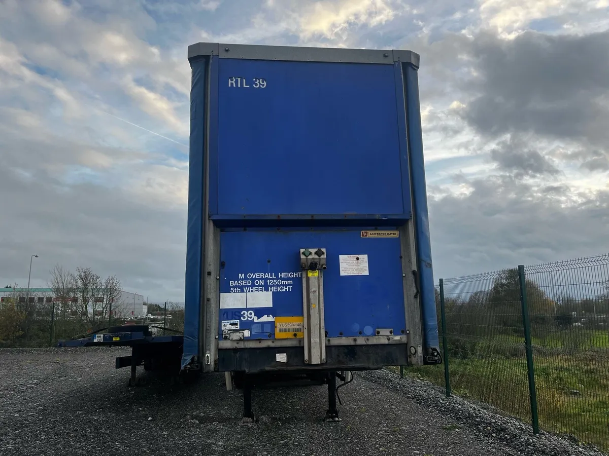 Laurence David curtainsider trailer - Image 3