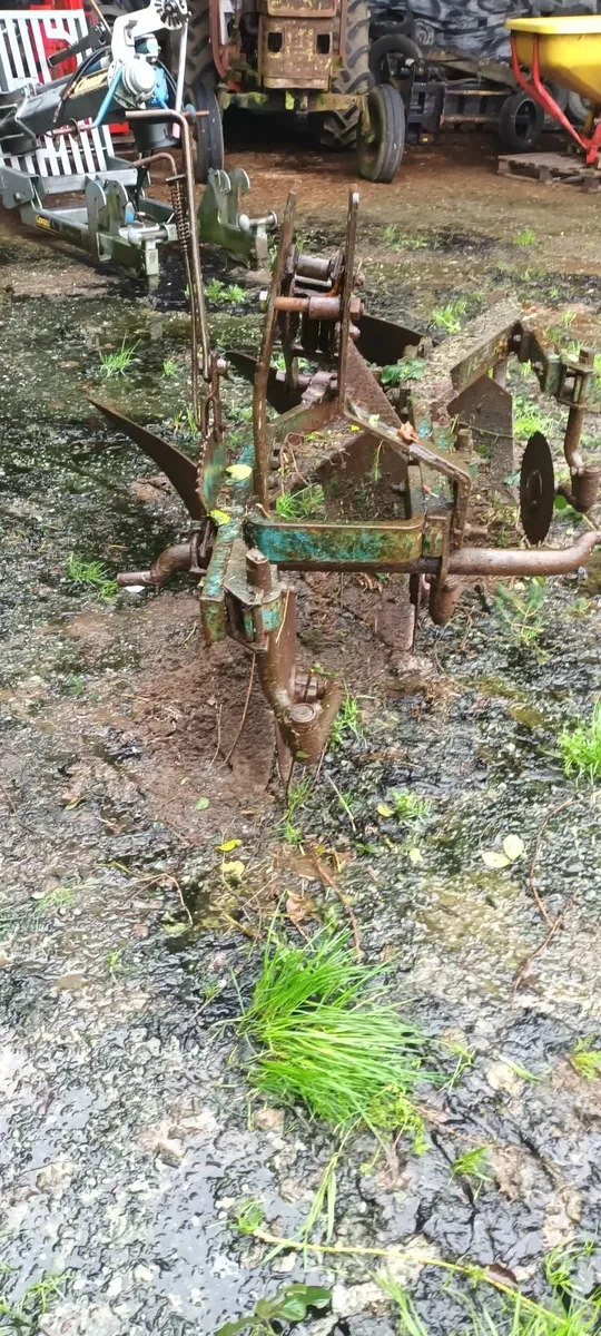 3 furrow plough - Image 3