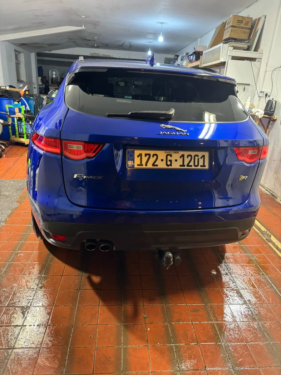Jaguar F pace R-Sport - Image 4