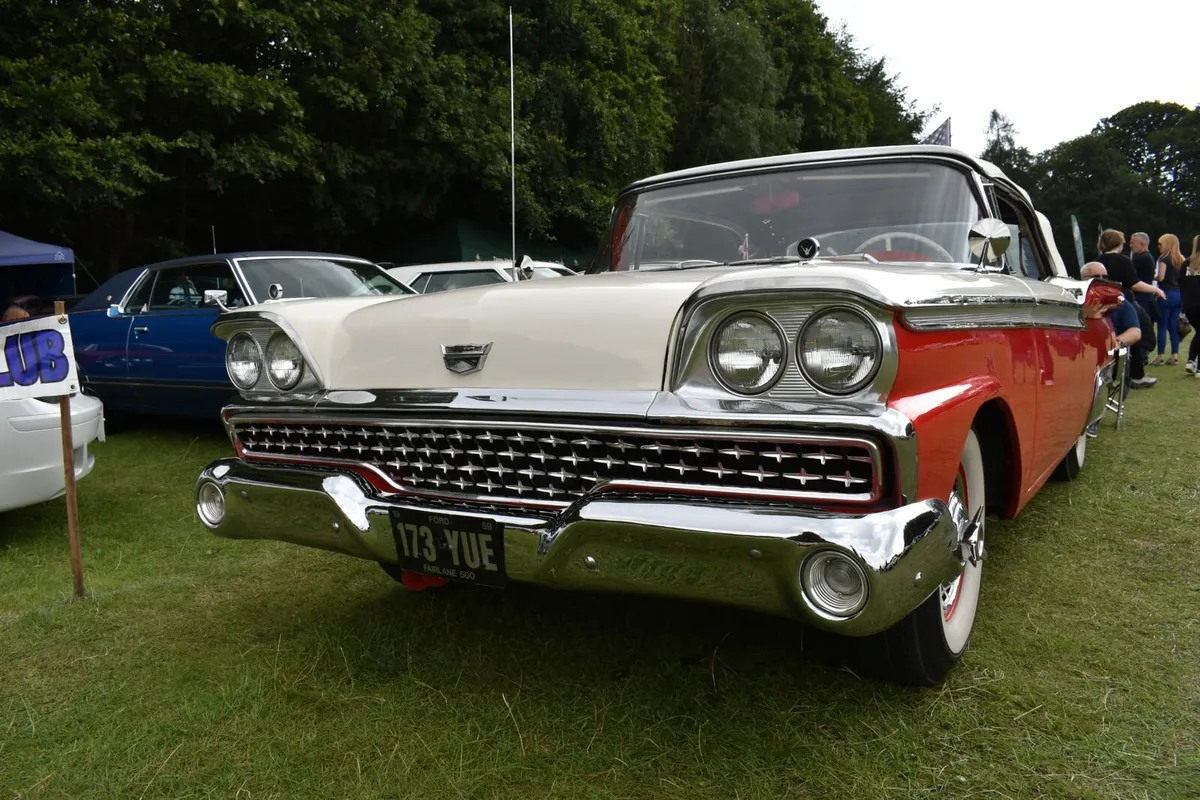 Ford Fairlane 500 - Image 1