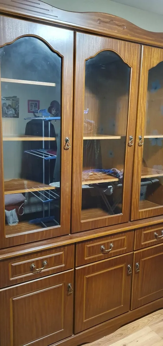 sitting room desplay unit - Image 2