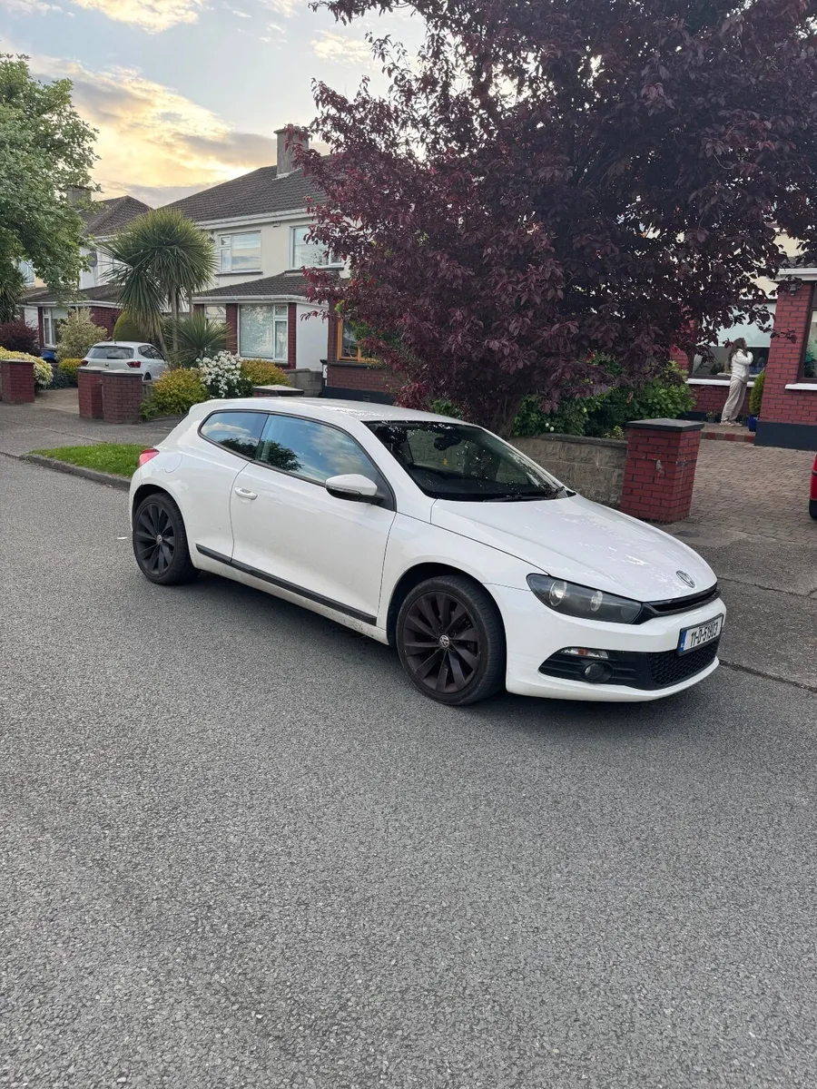 Volkswagen Scirocco 2011 - Image 1