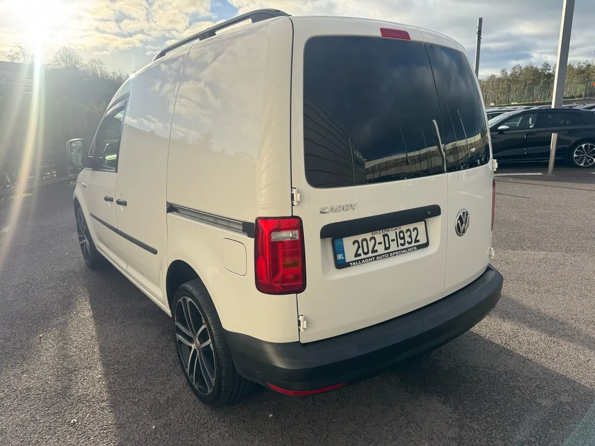 2020 vw caddy low mileage 2 litre diesel - Image 4