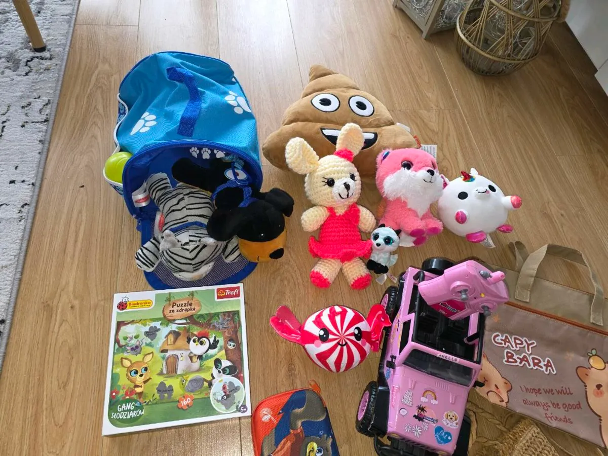 Toys - Image 1