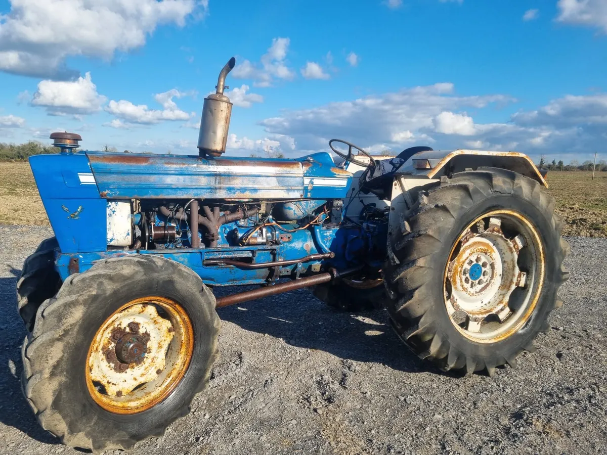 Ford 5095 4wd EVA - Image 2